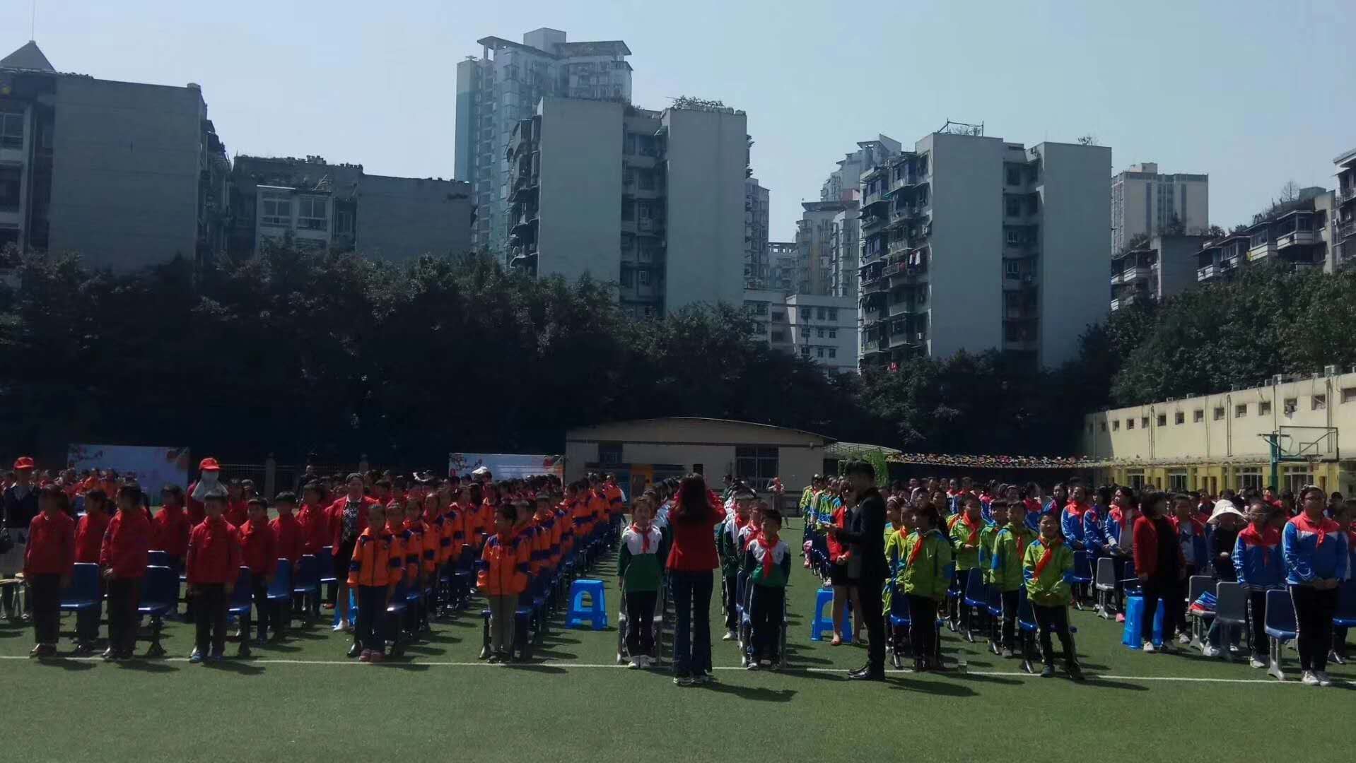 重庆南岸区新时代文明实践活动在天台岗小学举行