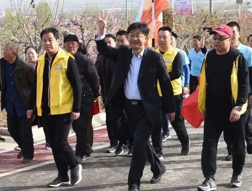 西安市鄠邑区首届桃花节三月桃花季相约在鄠邑大家争当美丽乡村代言人