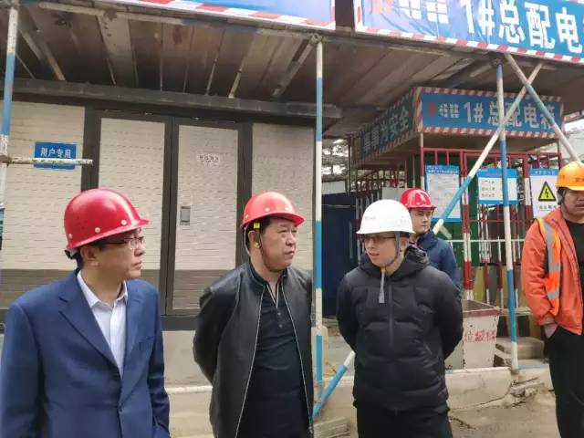 吴晓辉副区长带队检查建筑工地安全生产工作并巡查自由河