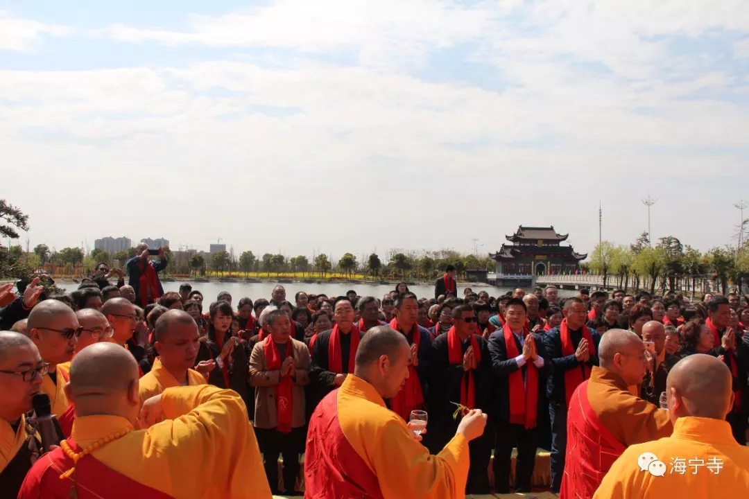 海门当地法光寺隆旭法师,兴隆寺自定法师,绍隆寺计开法师,天佛寺延武