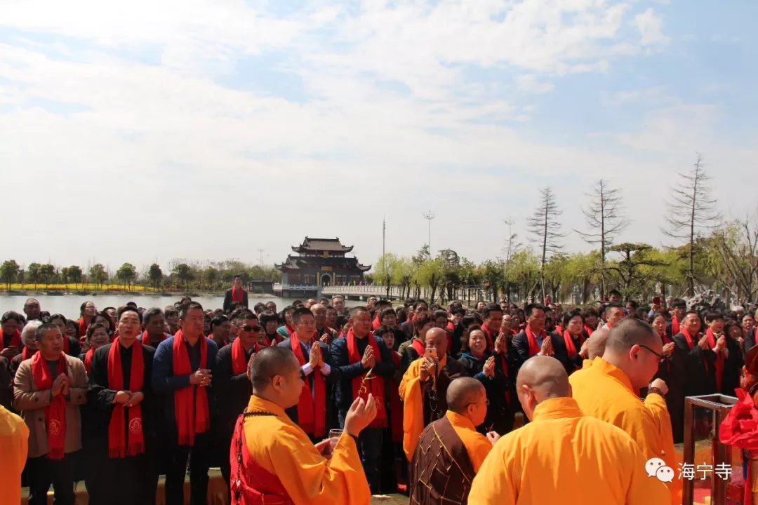 海门当地法光寺隆旭法师,兴隆寺自定法师,绍隆寺计开法师,天佛寺延武