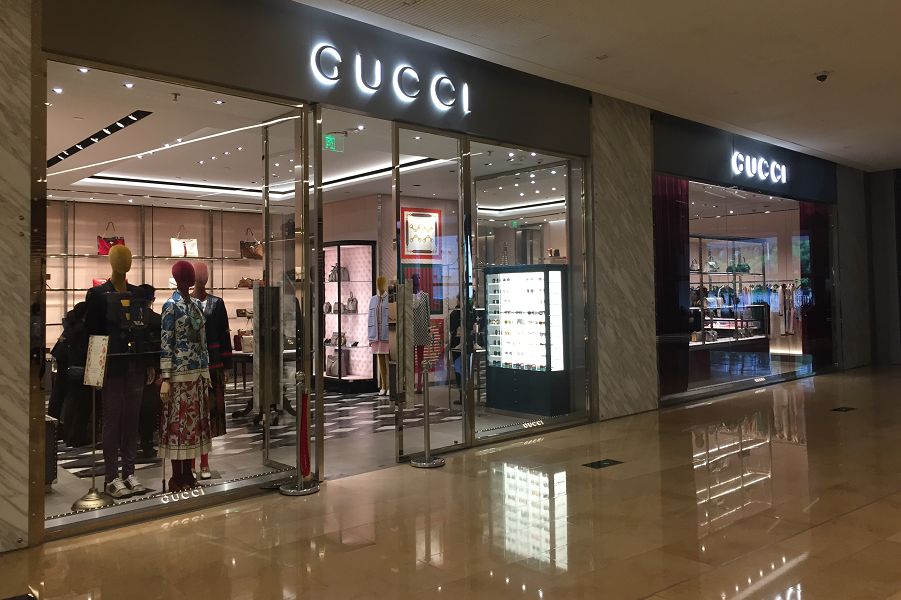 苹果,lv和gucci纷纷降价!广州有专卖店客流堪比双休