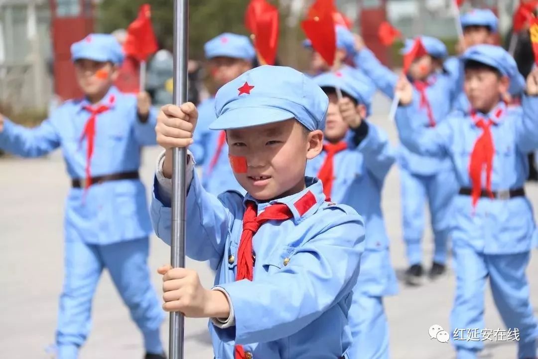 红歌快闪,刮起强劲红色旋风!