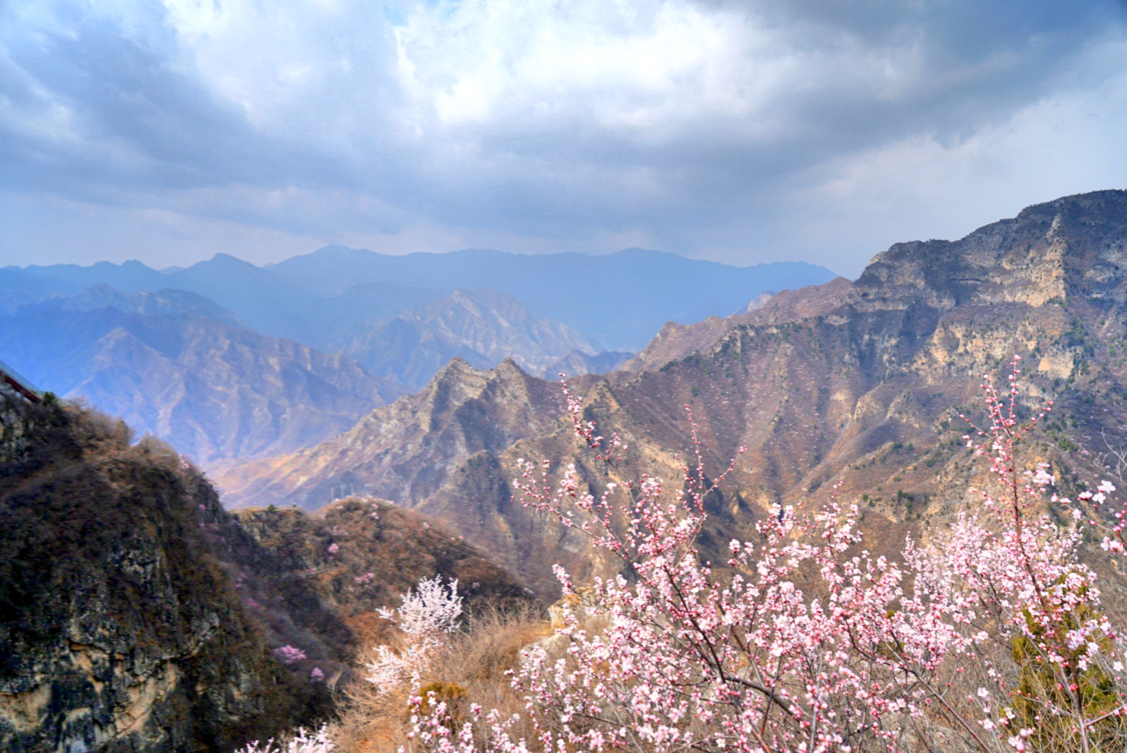 “京都第一奇山”圣莲山，赏花踏青这里人少景美