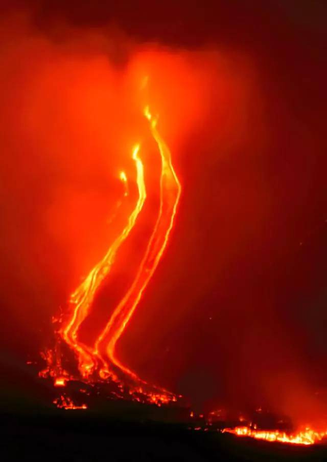 全球爆发次数最多的火山,曾死伤了很多人,如今却成了景点