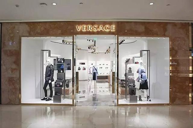 Ҧ˼ֱVERSACE˼ǼݳƷƣ