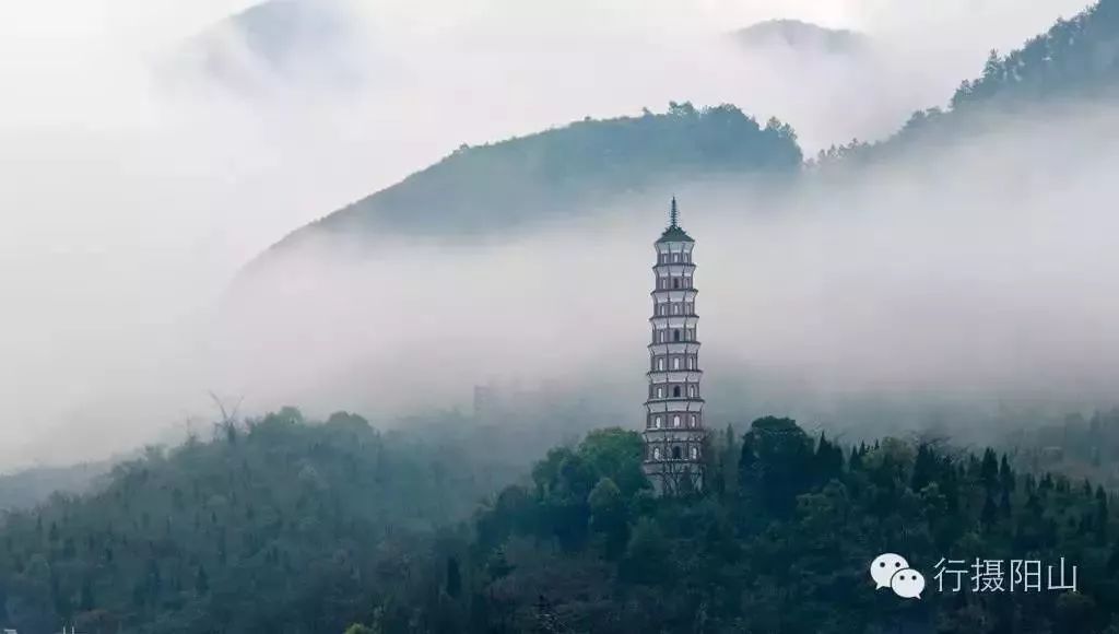 美到震撼阳山这座千年古塔惊艳了时光每一处都散发着灵空气息有没有