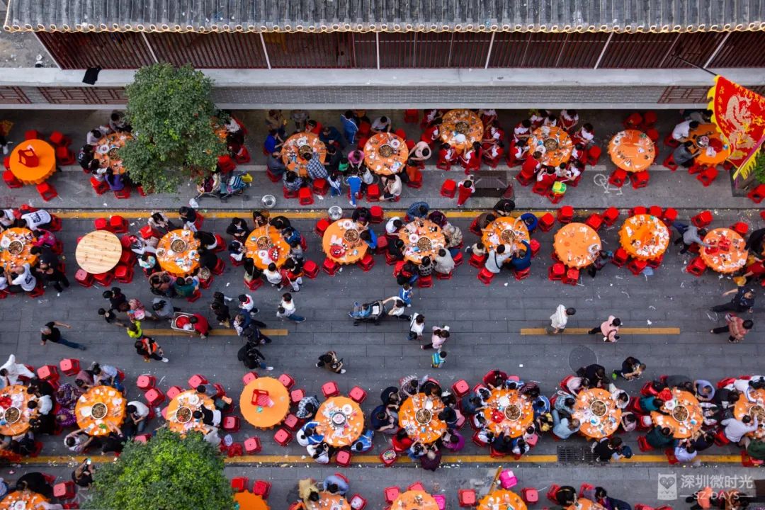 村,大芬是让人流连忘返的艺术空间,那西乡大概就是河清海晏,盛世太平