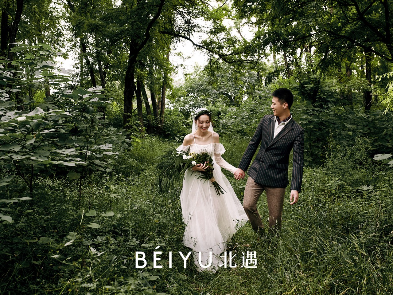 婚纱照精修_婚纱照精修前后对比(3)