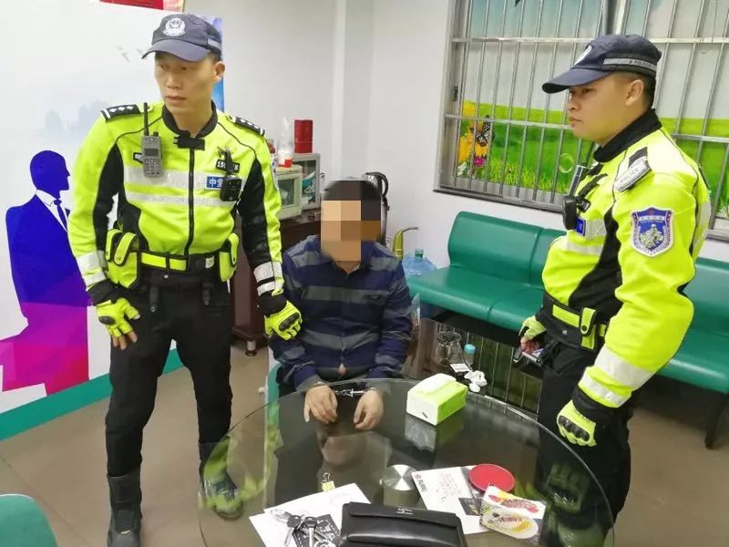 一男子诈骗人民币930万元左右,在逃犯中,被中堂交警铁骑抓获!