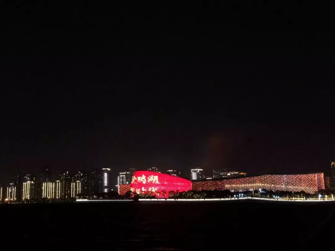 音乐喷泉 东方之门光影秀!全新的金鸡湖夜景4月中旬开放