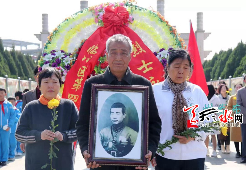 86年终于找到您!王树亚烈士后人到抚州烈士陵园祭奠