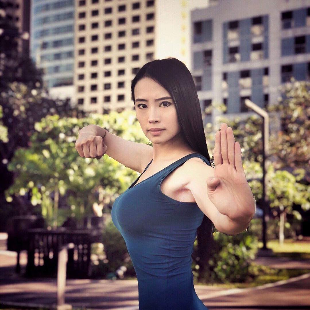 身材无敌!菲律宾美女武术冠军展现绝美身姿