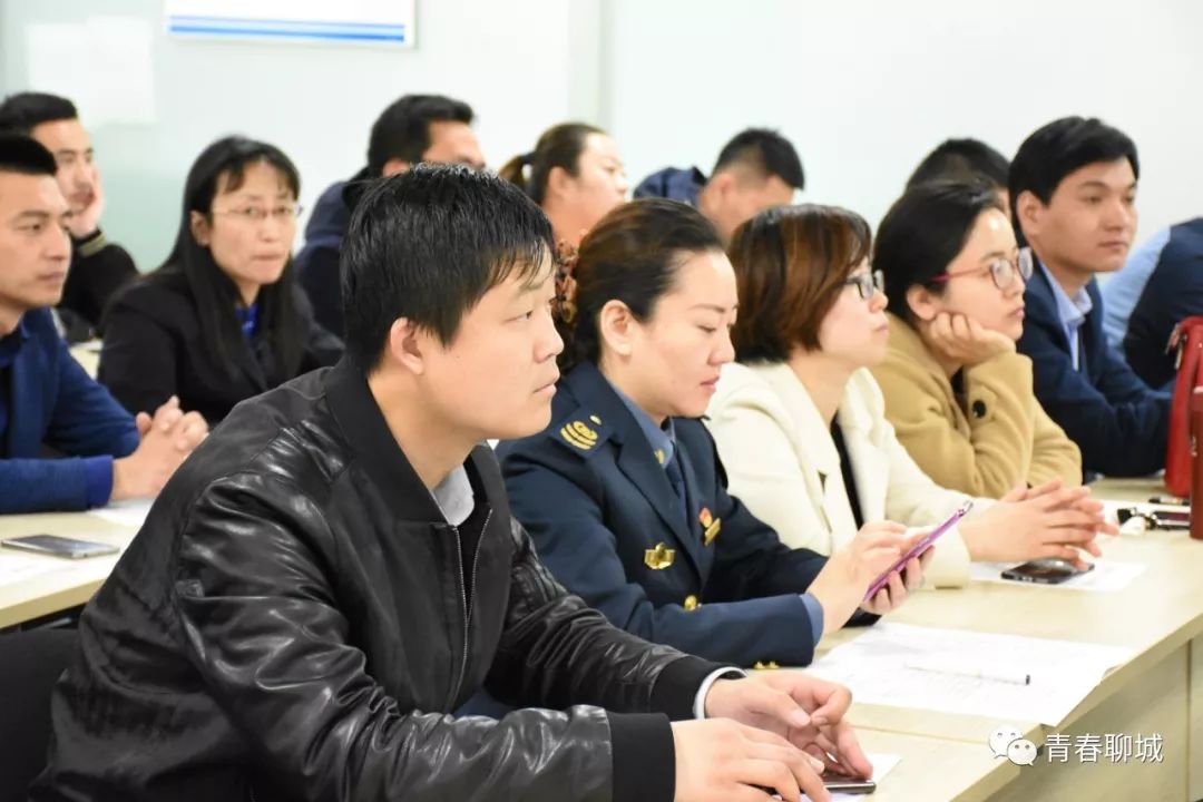 水城青聊城市青年文明号助力一次办好现场推进会