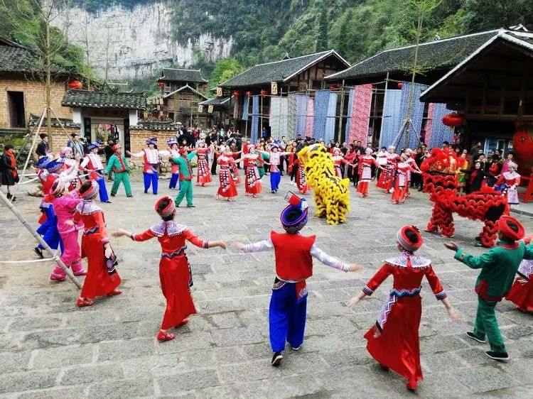 三峡车溪民俗风景区4月4号盛装开园,速来围观