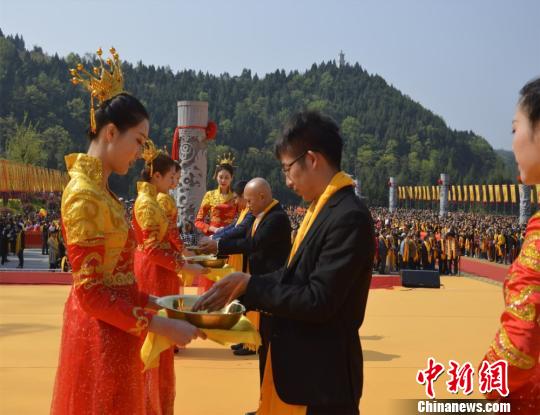 己亥年华夏母亲嫘祖故里祭祖大典再现传统祭祀习俗