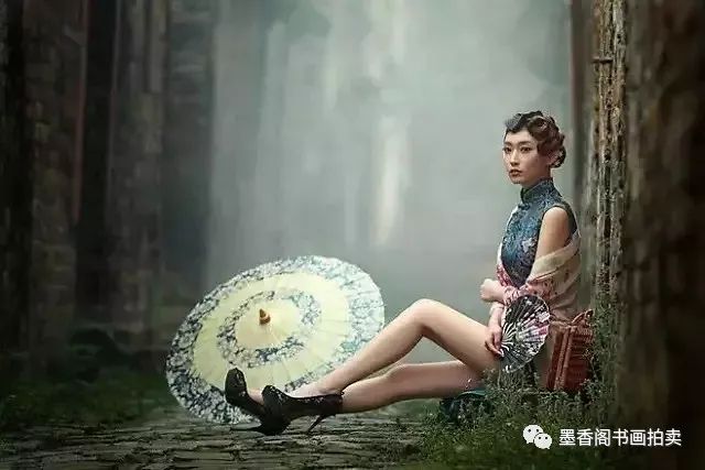 做个淡淡的水墨画女人 自然