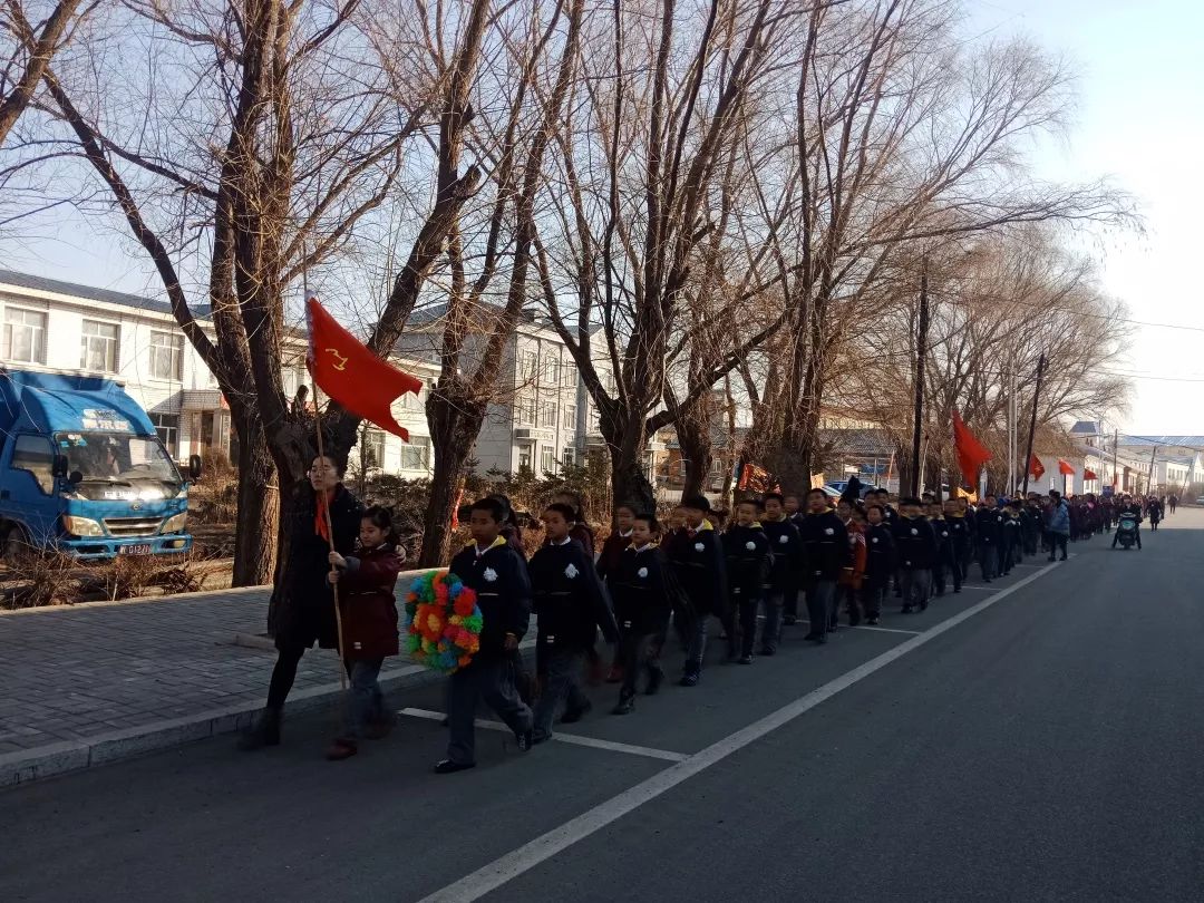 嘉荫县乌云镇|祭扫烈士陵园 缅怀革命先烈