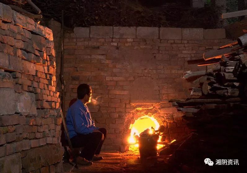 对话湘阴岳州窑瓷器烧制老艺人留住中国青瓷最早的那一抹亮色