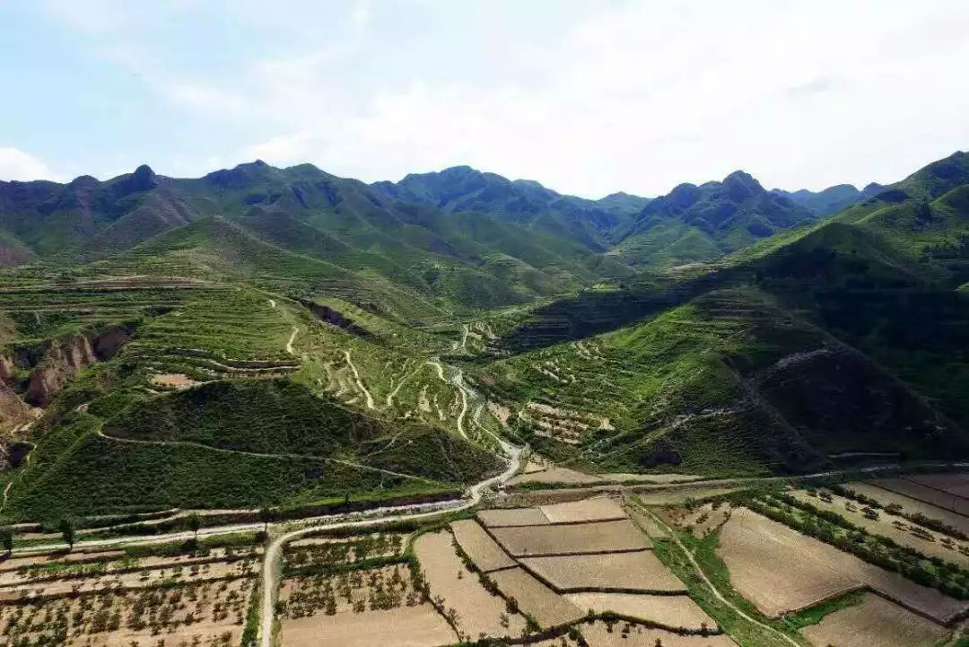 风物秀美山川涿鹿县虸蚄口村