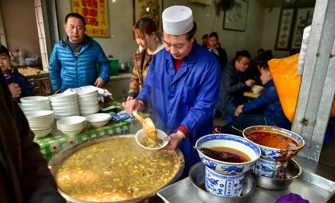 西安人口味_为了这一碗粉蒸肉,就有理由对西安魂牵梦绕