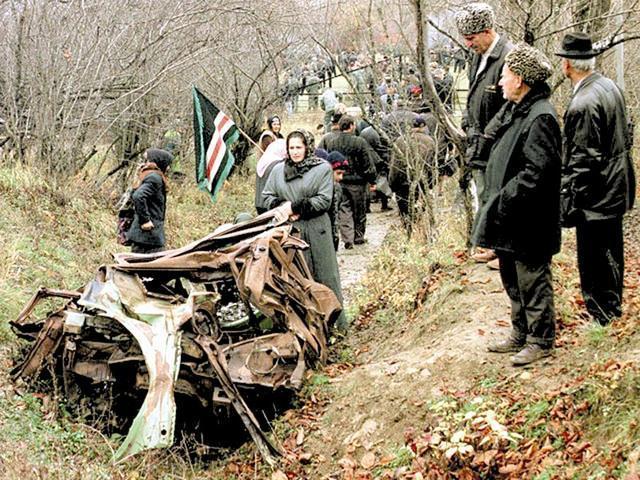 1996年, 前车臣匪首杜达耶夫遭 斩首 的具体经过