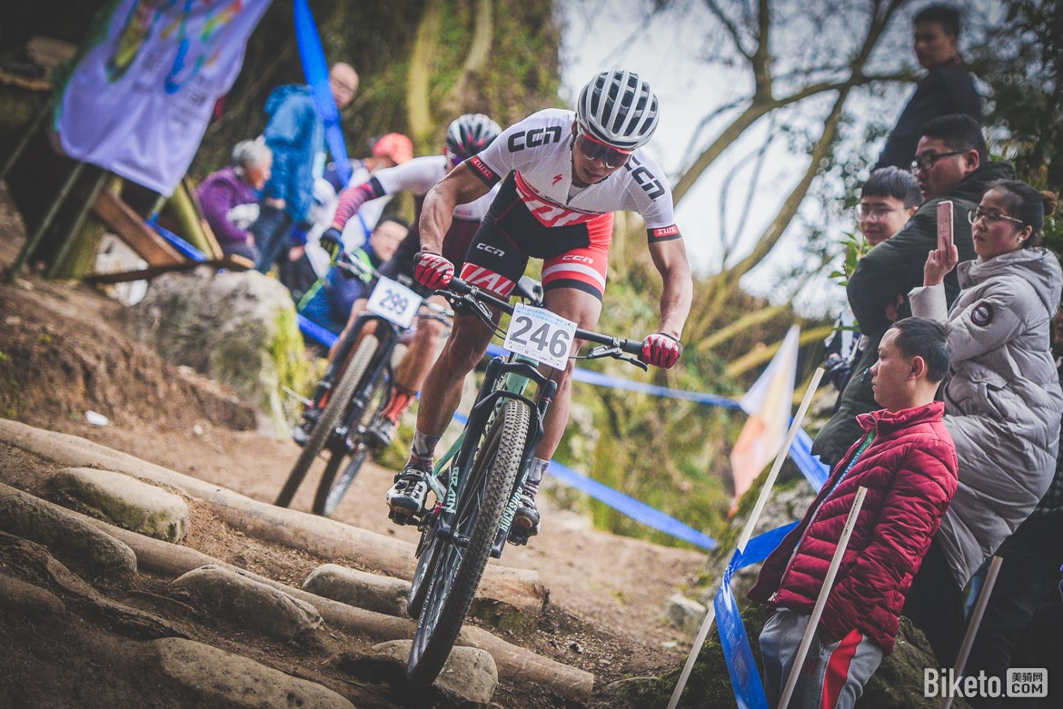 自行车赛事收缩 为何贵州却办赛火热？