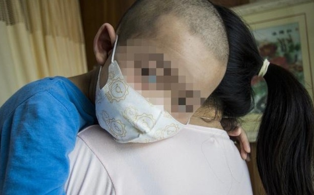                     可怜，五岁男童三年前曾患白血病，如今来医院检查却又复发