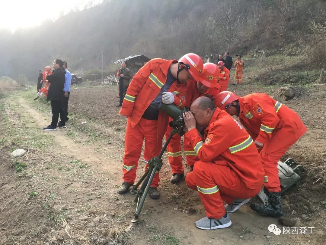 森林防火省宁西林业局与宁陕县政府密切协作联合作战积极扑救森林火灾