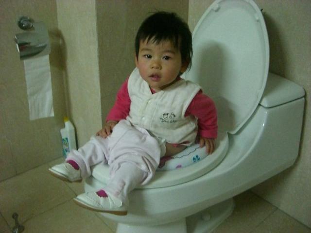                     孩子便秘、上火、又积食？解析3大原因，排出“黄金便”！