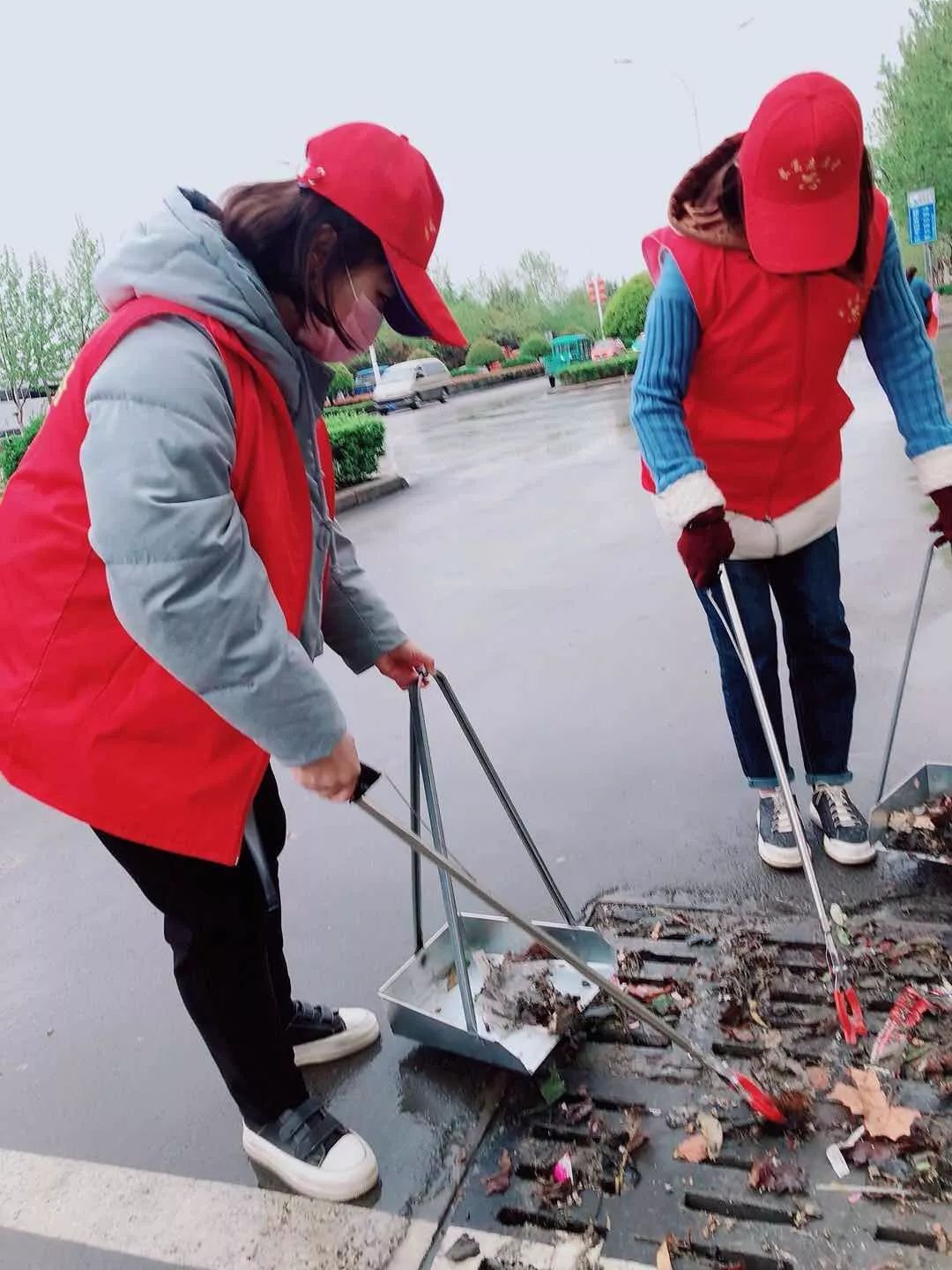 长葛有多少人口_今天,长葛大街上这1000多人才是长葛人最爱的 情人(2)