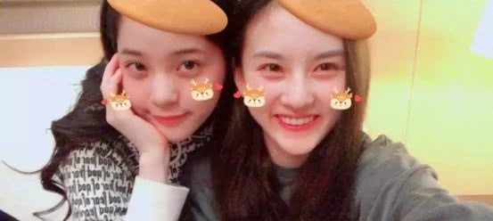 欧阳娜娜vlog化妆教程 871db868b86f41e79da4eeec4f786c89.jpeg