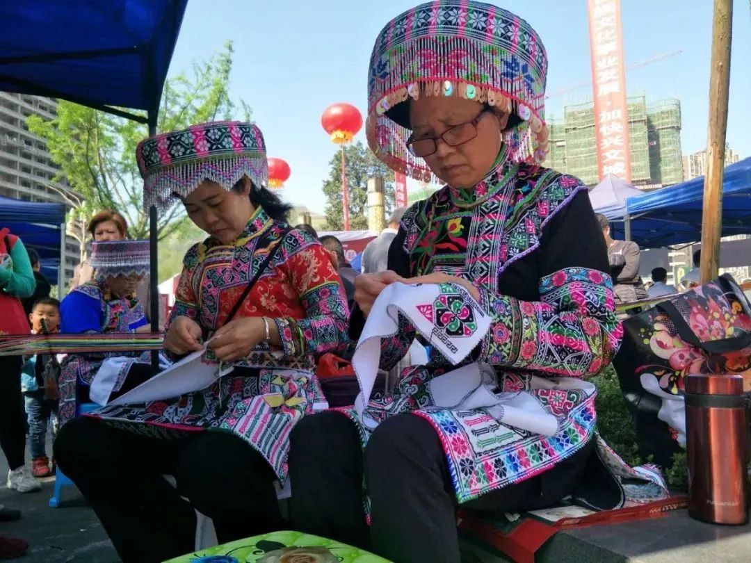 中国·四川兴文国际苗族花山音乐节来了,黄家强,动力火车.
