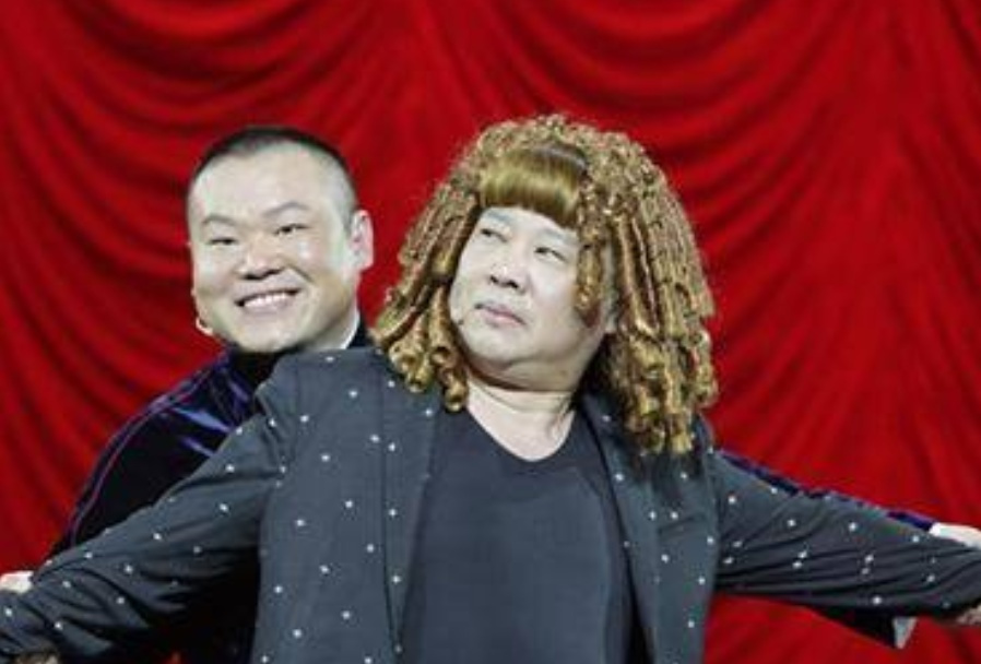宿舍洗发水经常莫名失踪,被逼无奈买了瓶胶水,嘿嘿 pp电子官网