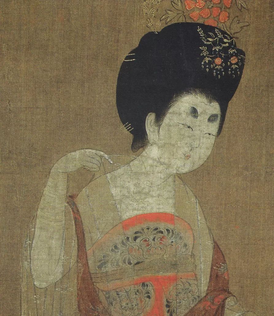 (传)唐 周昉《簪花仕女图》局部
