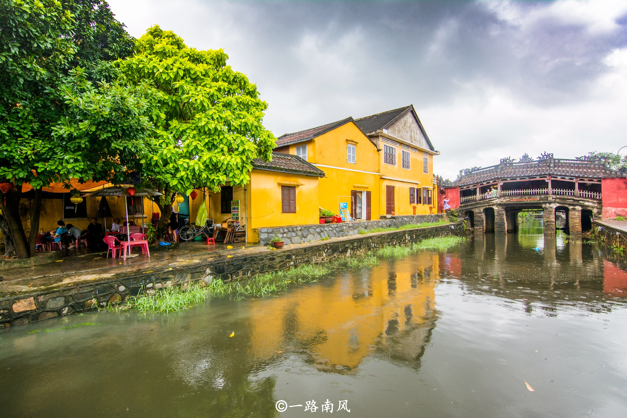 越南的梦里水乡 会安古镇迷人风景令人流连忘返