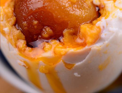 怎么腌咸鸡蛋又香又流油 c972837a80754772ba8238b2f11e40d7.jpeg