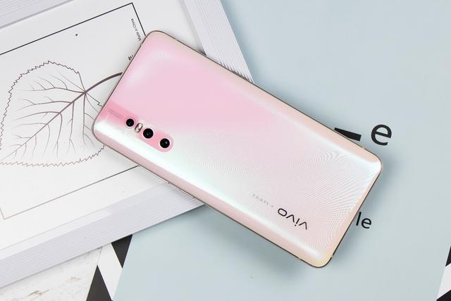 全新科技美学,vivo x27别具一格的设计让你心动