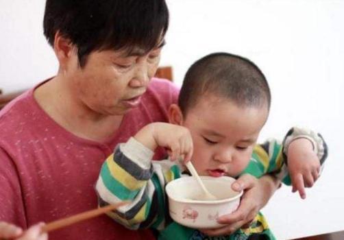                     孩子6岁前，这4件损伤脾胃，易生积食的事，你忽略了几件？
