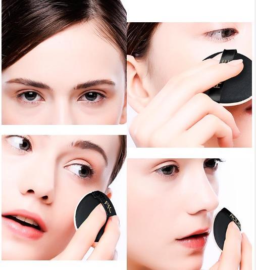 如何正确的使用气垫梳 ea588e04be0e470096267b8b6e9e5bee.jpeg