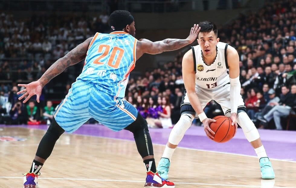 新疆太强!请对“准MVP”宽容!郭艾伦足够优秀,输球能怪他吗? 其乐老虎机官网