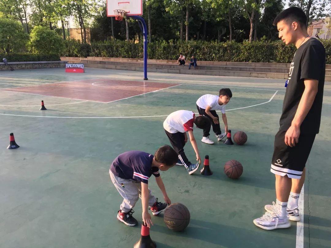 后院篮球 4月9日训练日志 儿童组(麓山)
