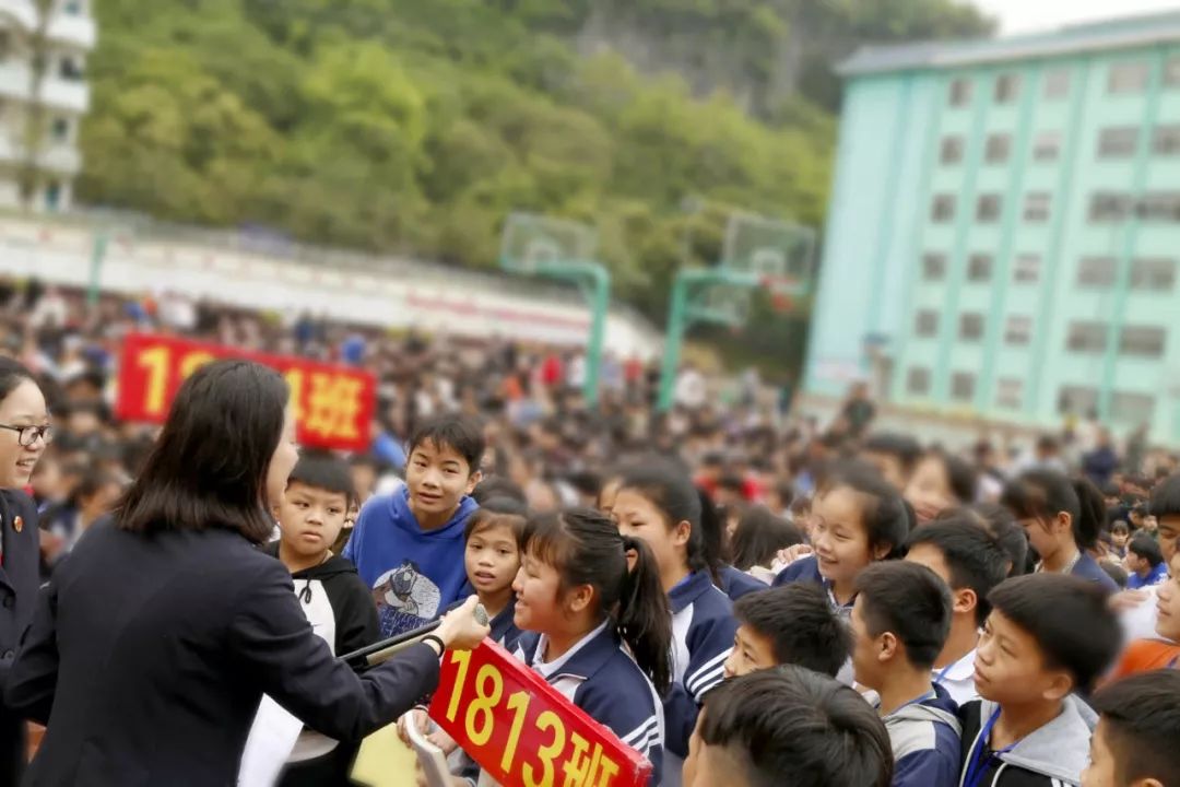 融水镇中学丨保持校园一方净土积极开展扫黑除恶宣传活动