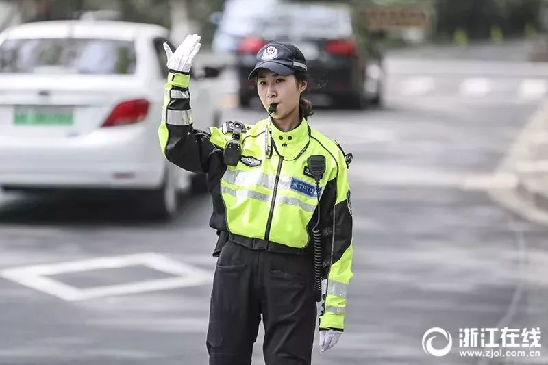 酷!从"空姐"转行做骑警,西湖边有位95后警花守护着杭州