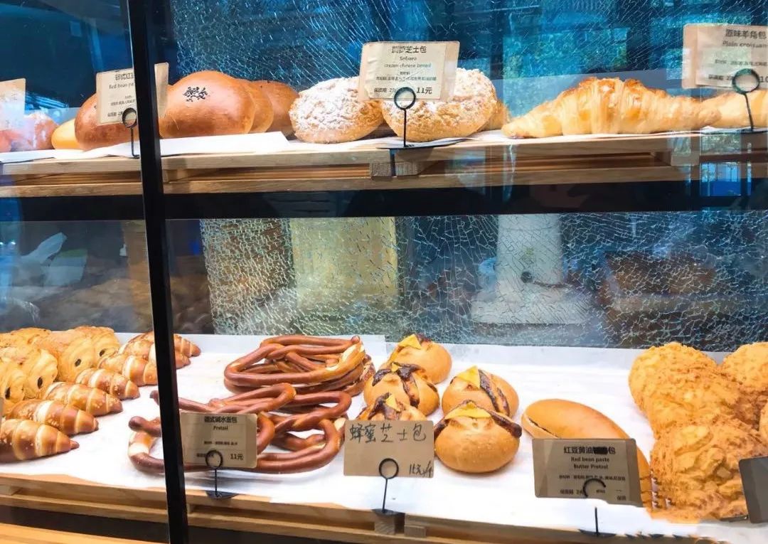 12家被推荐过100次的面包店,有全广州排名top.1的牛角包!