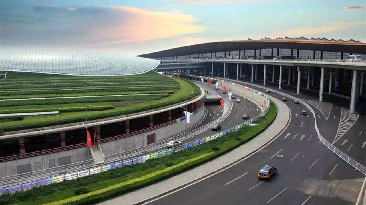 最繁忙的机场_深圳机场新航站楼启用