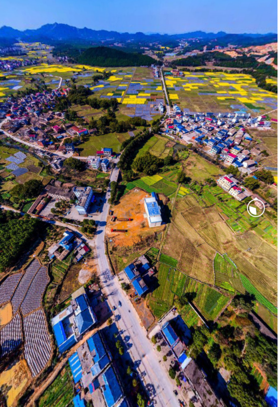 施甸历史悠久,风景优美,气候温和,海拔宜居,资源丰富.