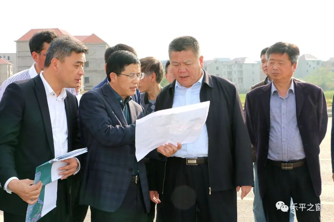 俞小平调研s306乐平浯口至杨范段公路改建工程紧接着,俞小平又马不