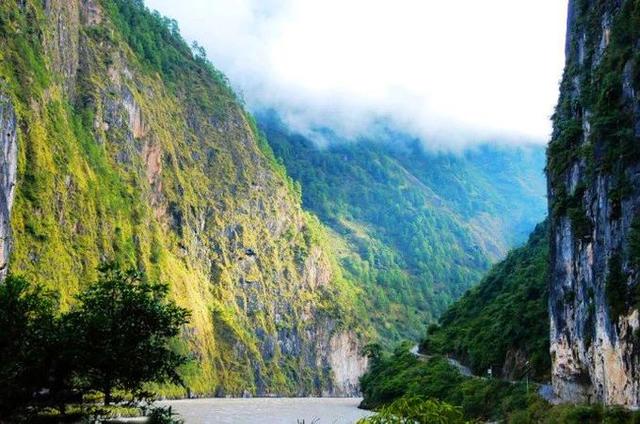 "人神共居的地方"丙中洛旅游指南-怒江