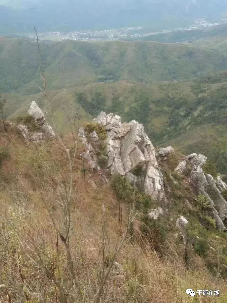 方志于都于都县仙下乡吉村暗背山寺庙的传说